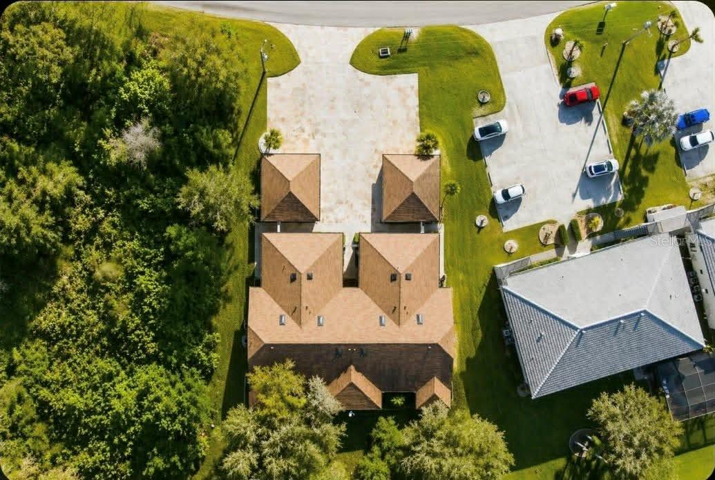 1203 Saxony Cir #a Property Photo 18
