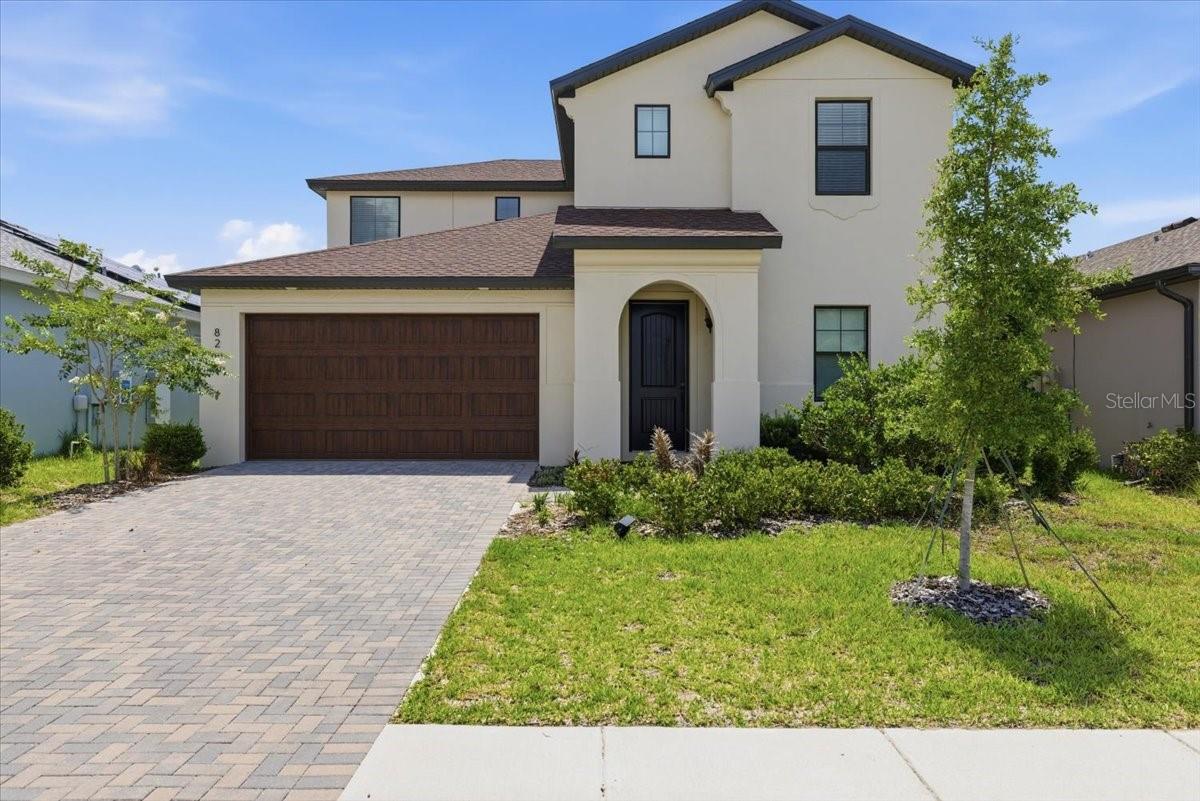 82 HILLSHIRE PL