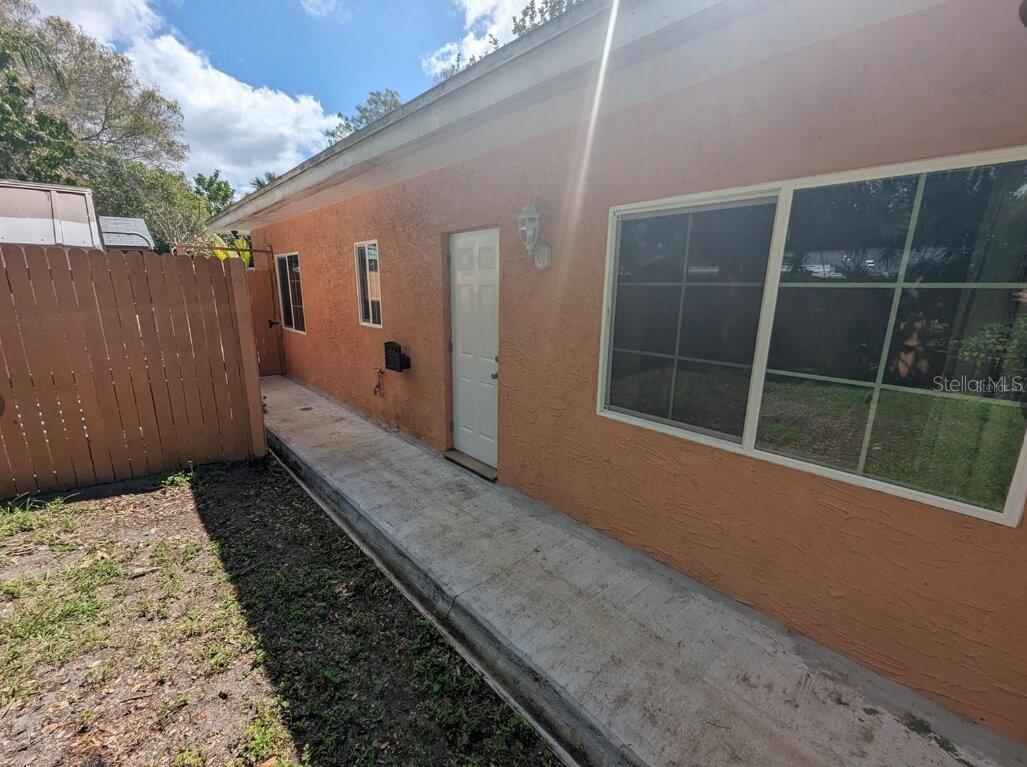 1602 Amberlea Dr S Property Photo 12