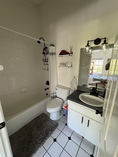 12326 Berkeley Square Dr Property Photo 17