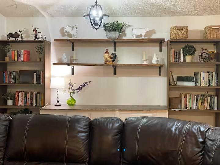 2107 Grove Valley Property Photo 10