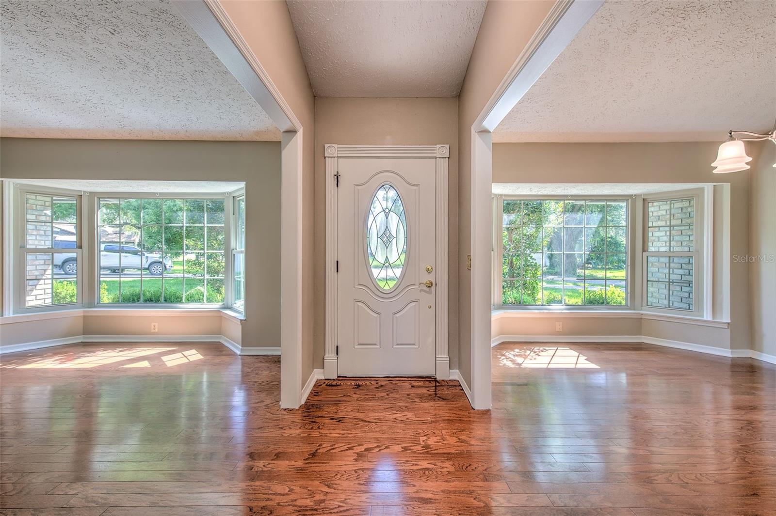2102 Whitlock Pl Property Photo 3