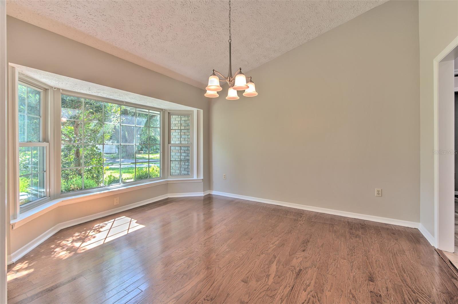2102 Whitlock Pl Property Photo 5