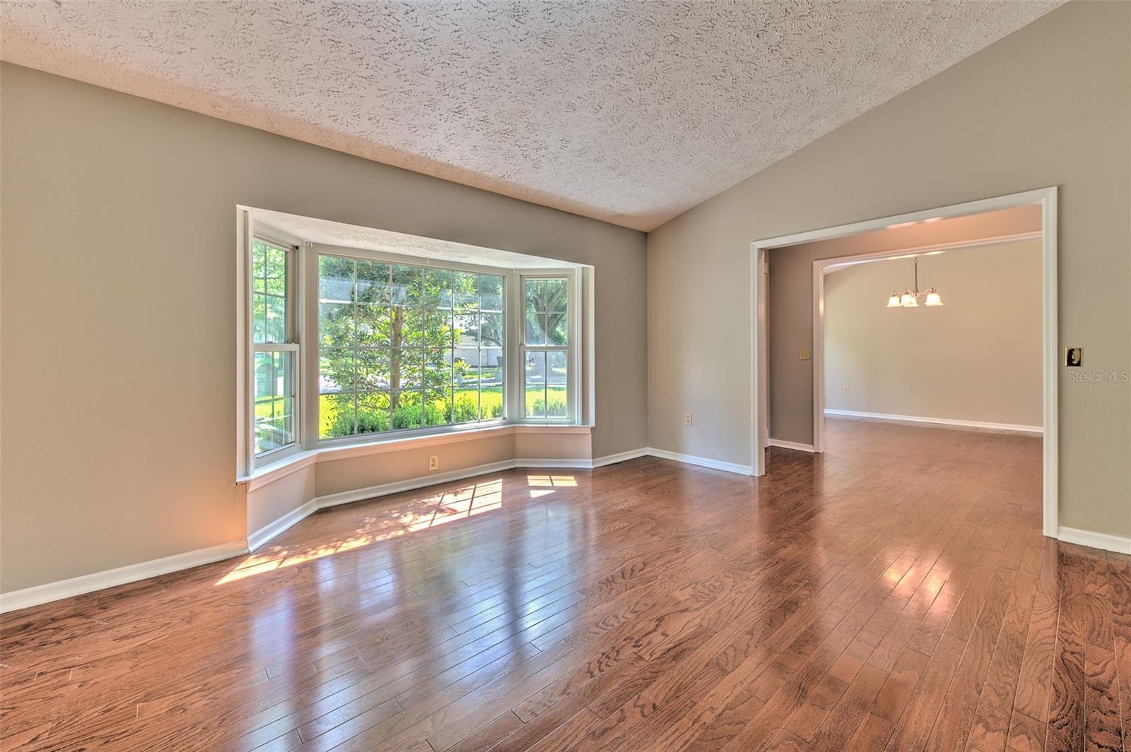 2102 Whitlock Pl Property Photo 7