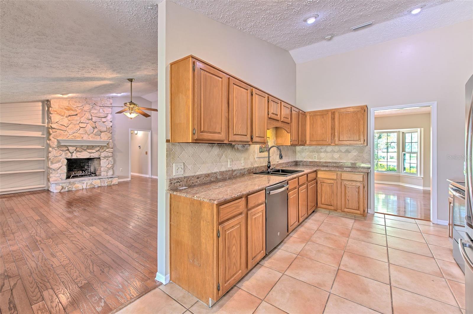 2102 Whitlock Pl Property Photo 13
