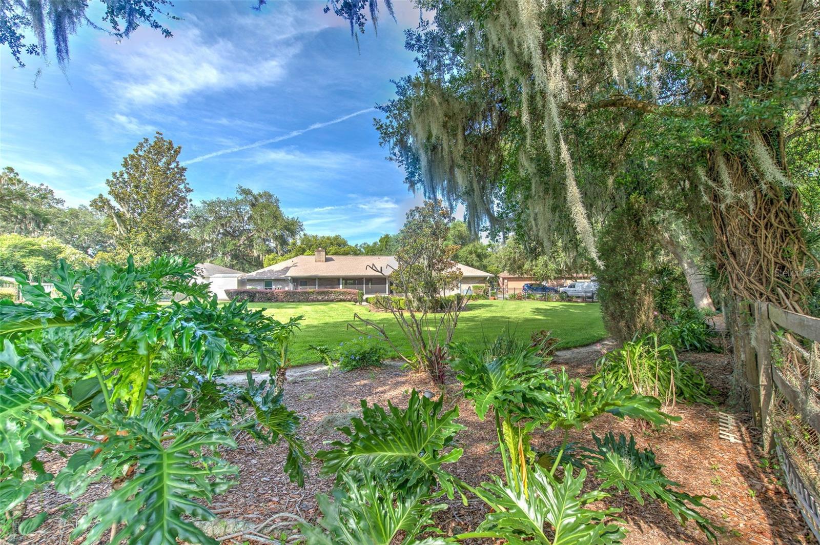 2102 Whitlock Pl Property Photo 35