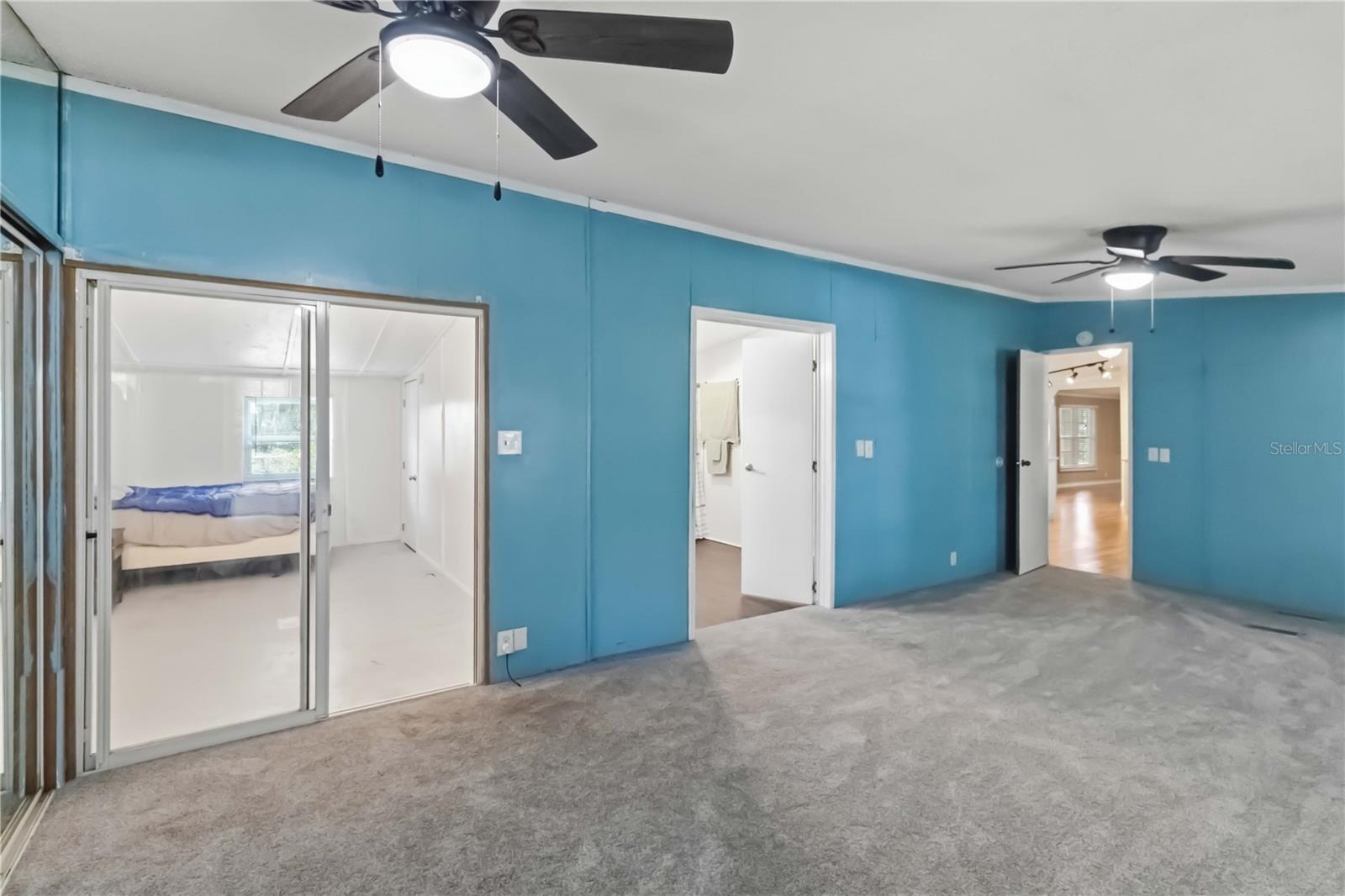 12104 Woodside Dr Property Photo 15
