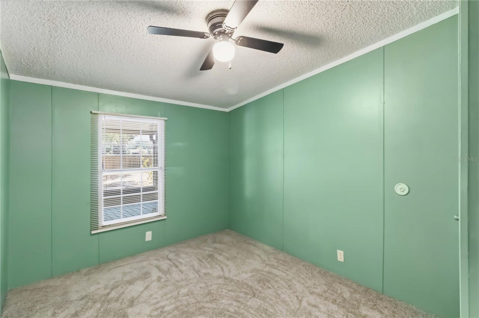 12104 Woodside Dr Property Photo 19