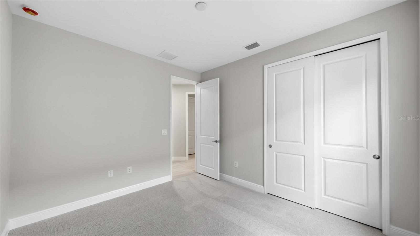 3075 Heritage Pines Dr Property Photo 30