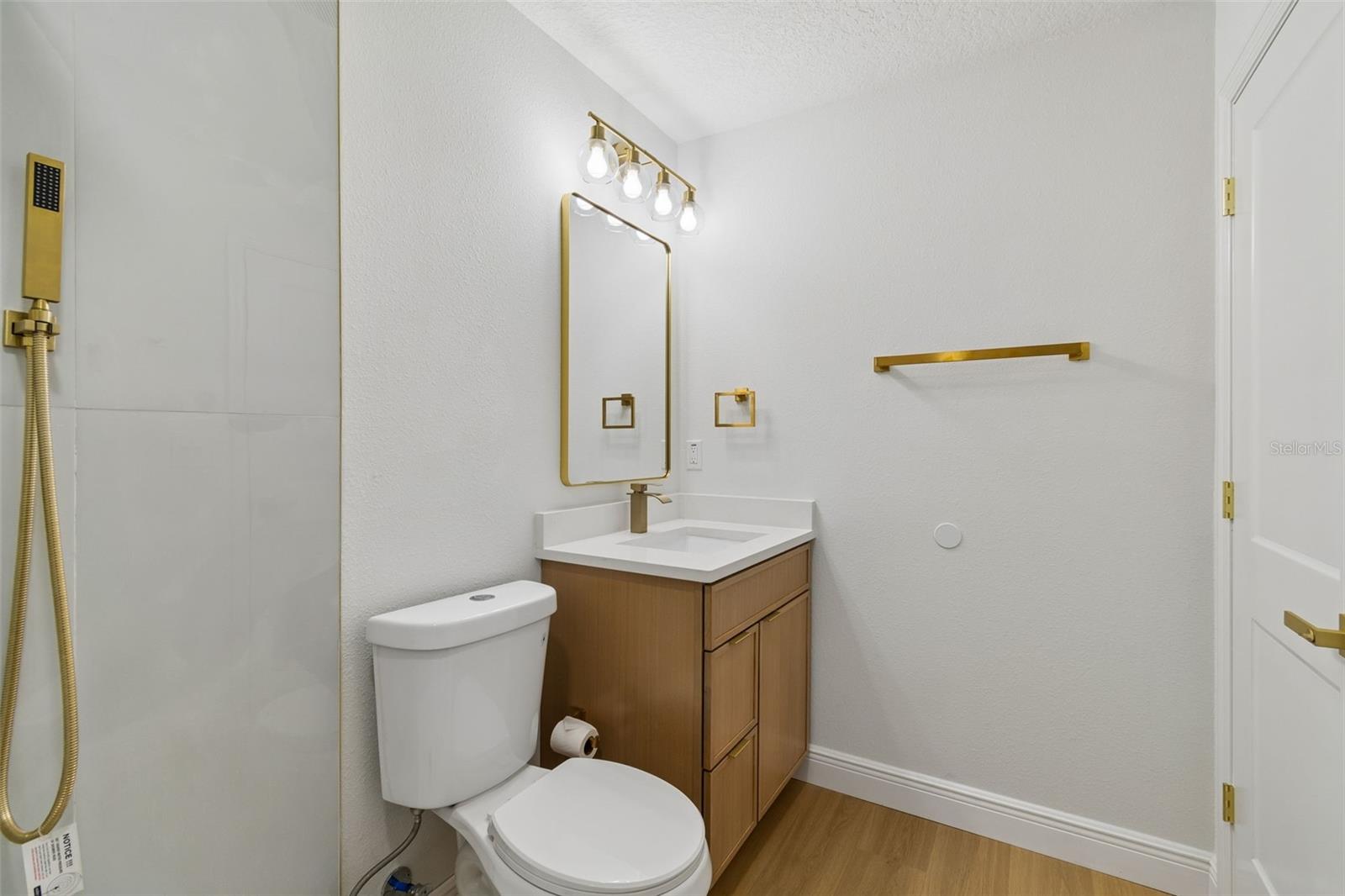 2102 W Ferris Ave Property Photo 52