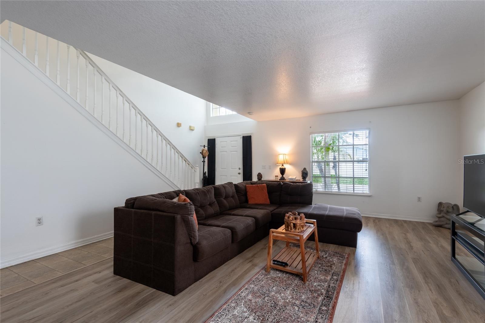 3142 Bellericay Ln Property Photo 6