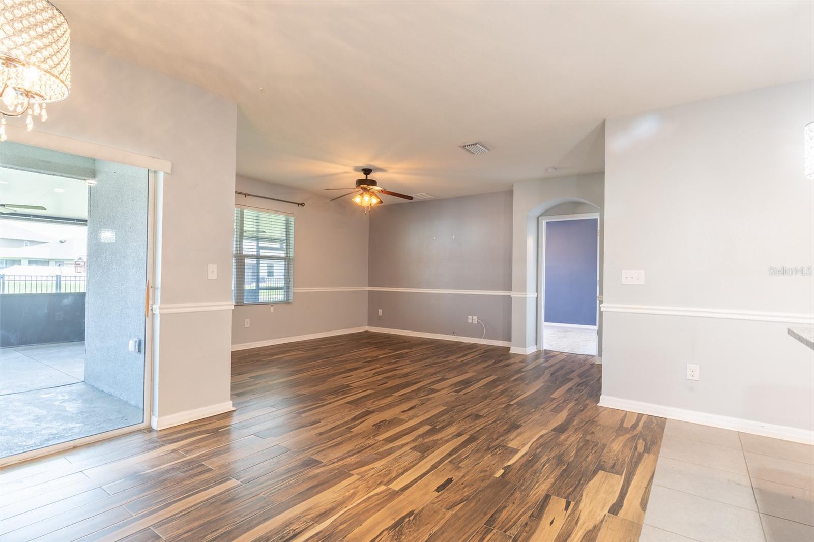 10662 Park Meadowbrooke Dr Property Photo 8