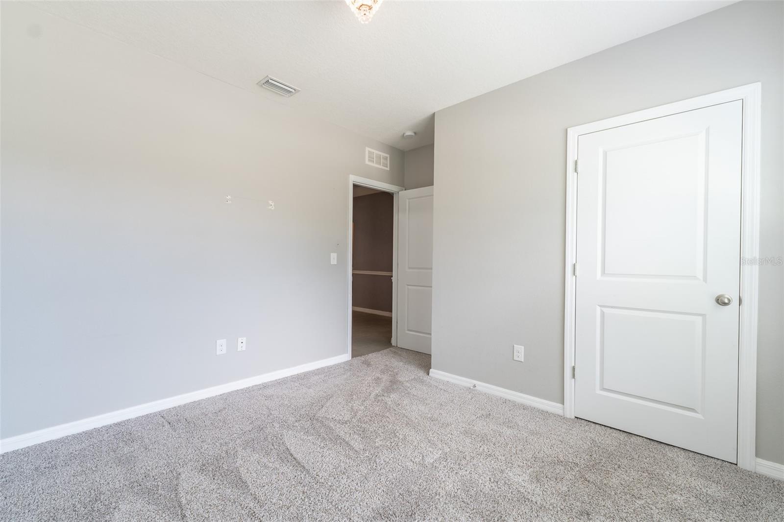10662 Park Meadowbrooke Dr Property Photo 12