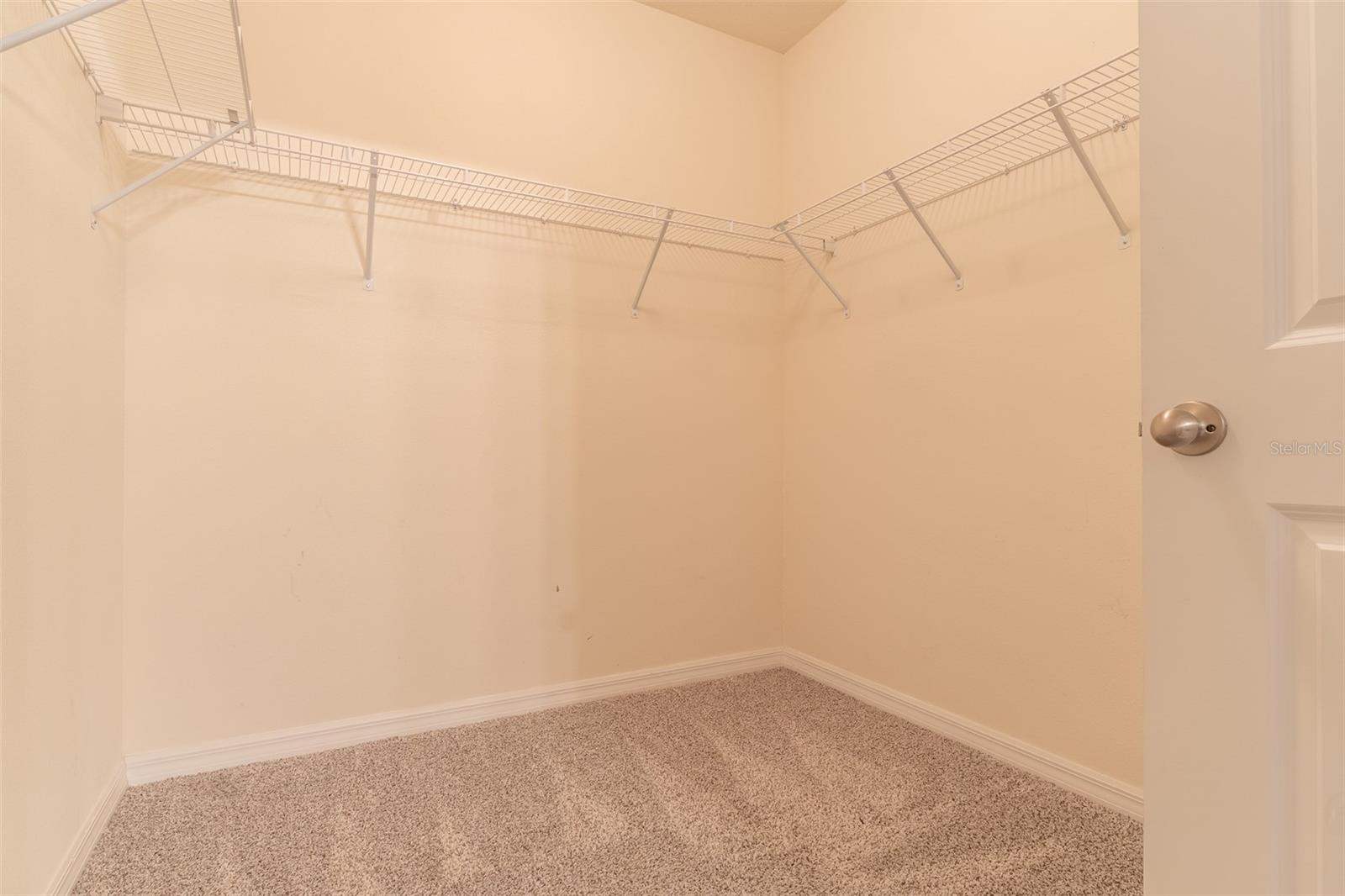 10662 Park Meadowbrooke Dr Property Photo 24