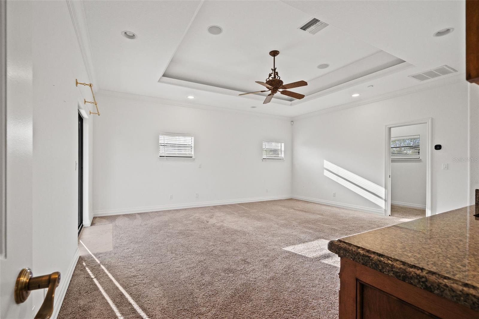 2521 Lake Ellen Dr Property Photo 7