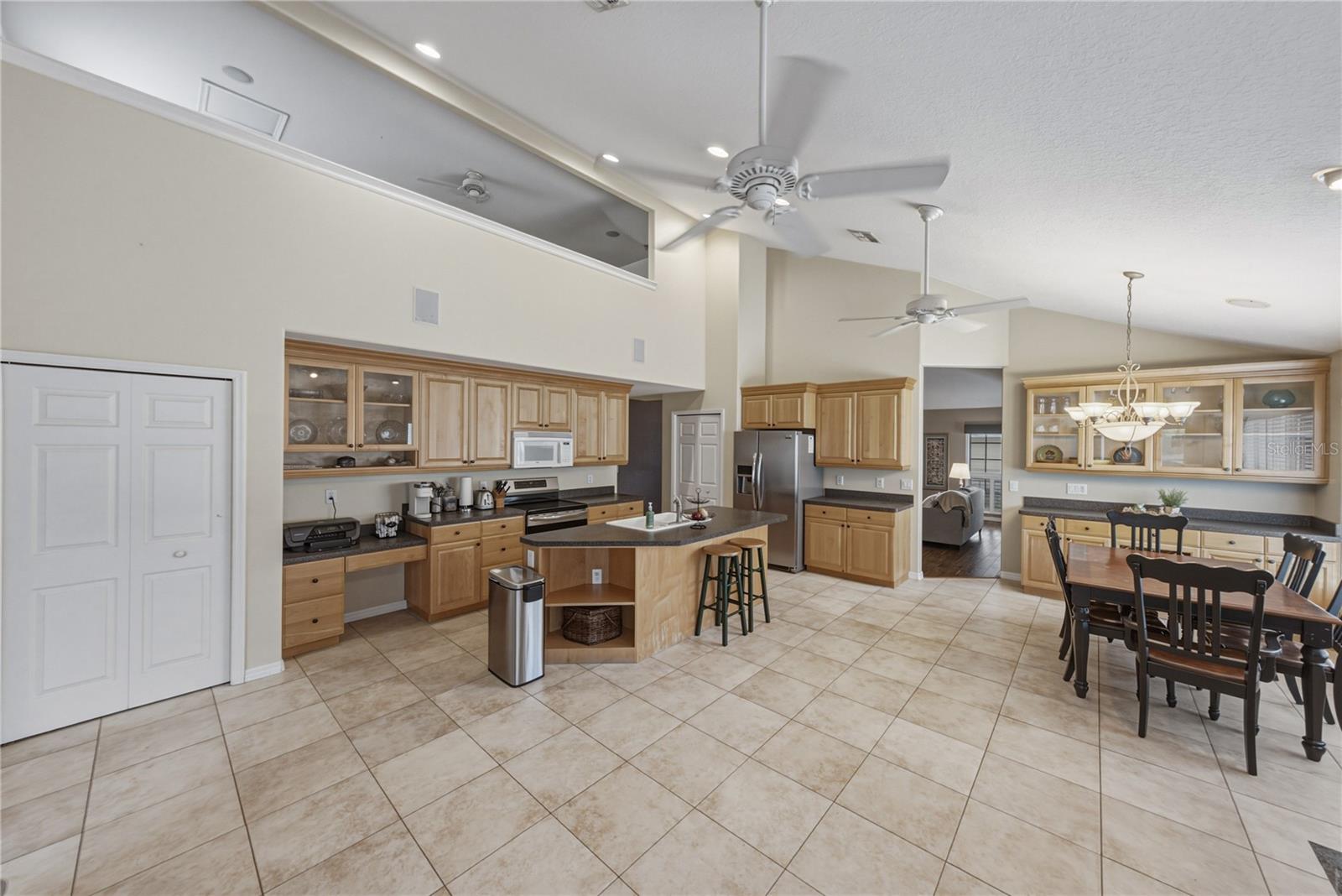 2024 Larkspur Ct Property Photo 17