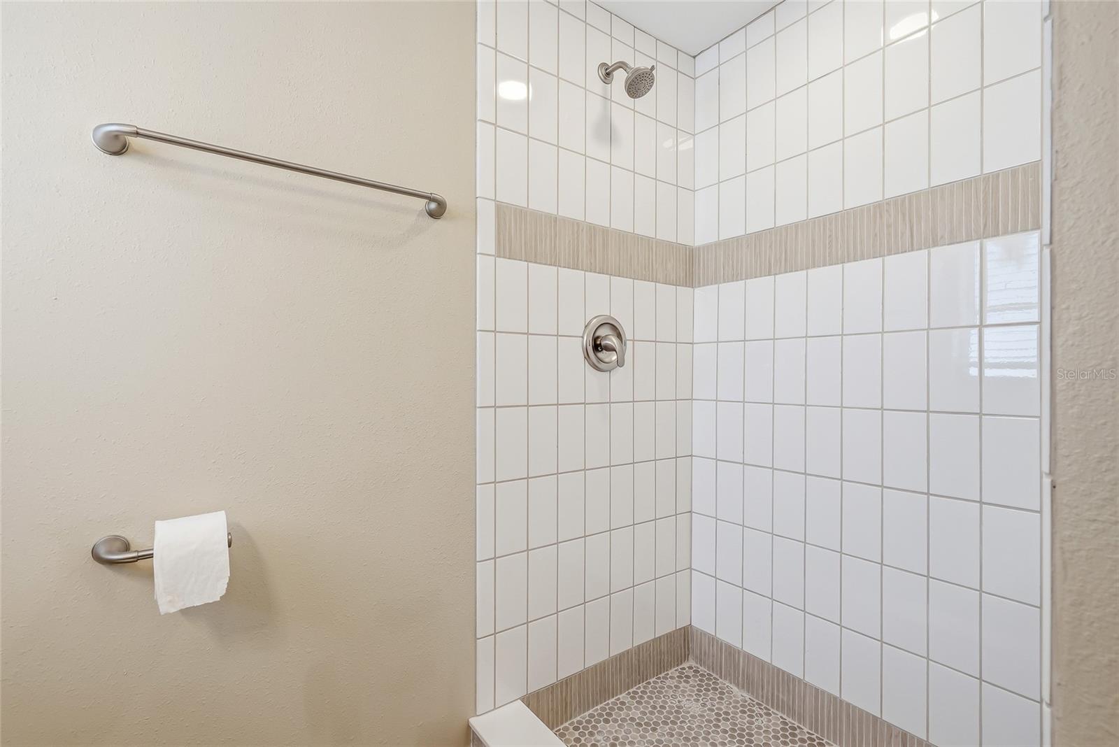 10837 Premier Ave Property Photo 23