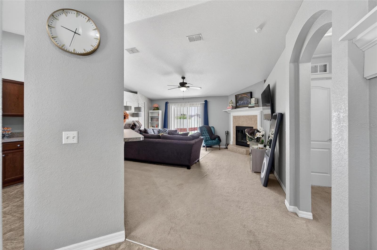 603 Pointer Ln Property Photo 5