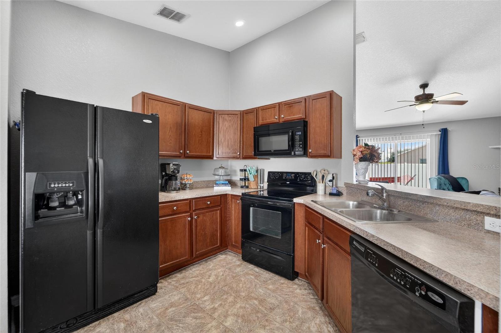 603 Pointer Ln Property Photo 16