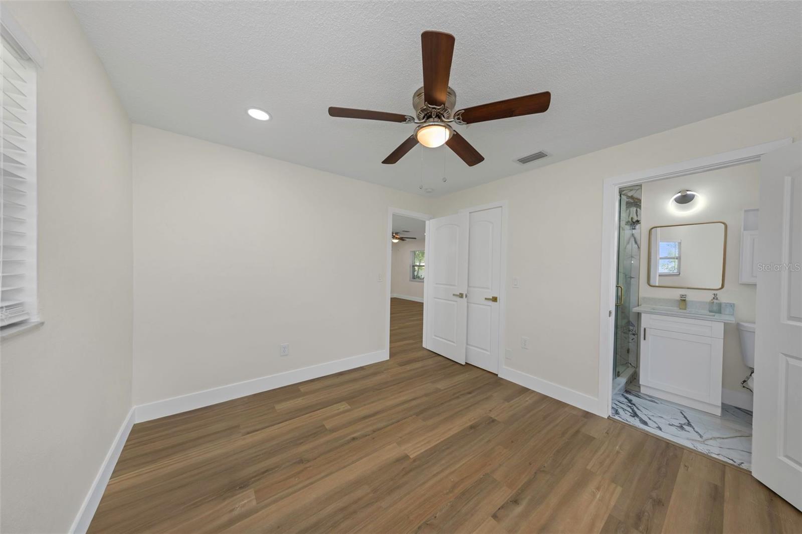 1806 Vancouver Dr Property Photo 13