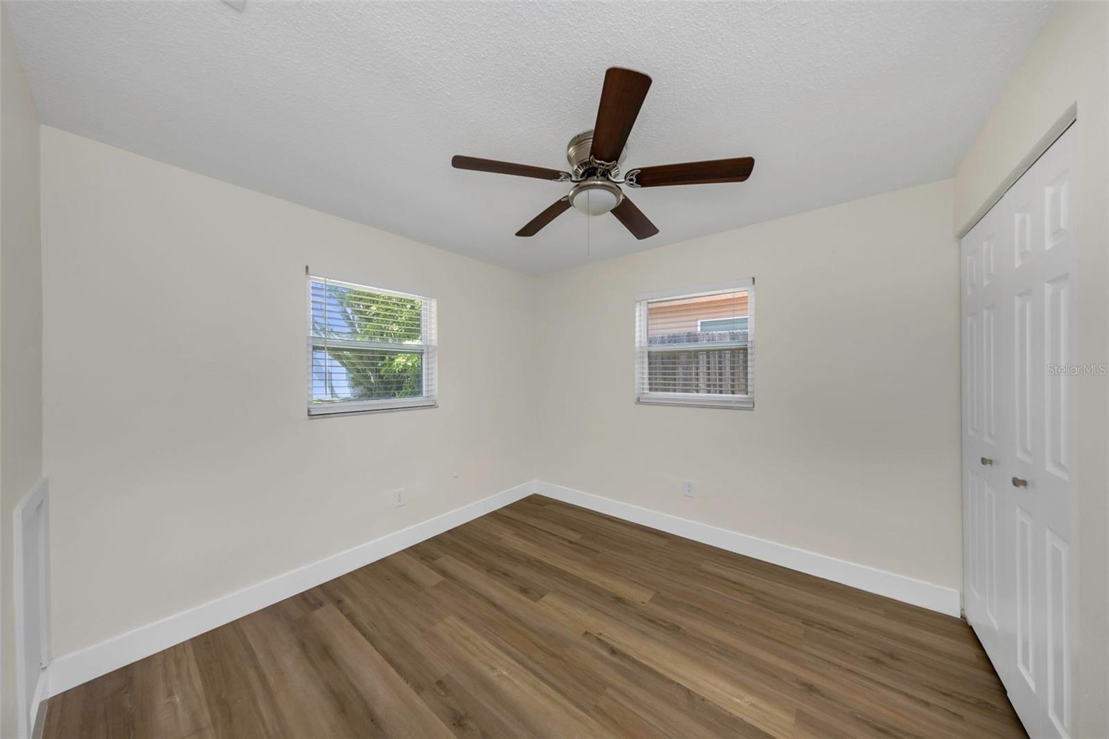 1806 Vancouver Dr Property Photo 21
