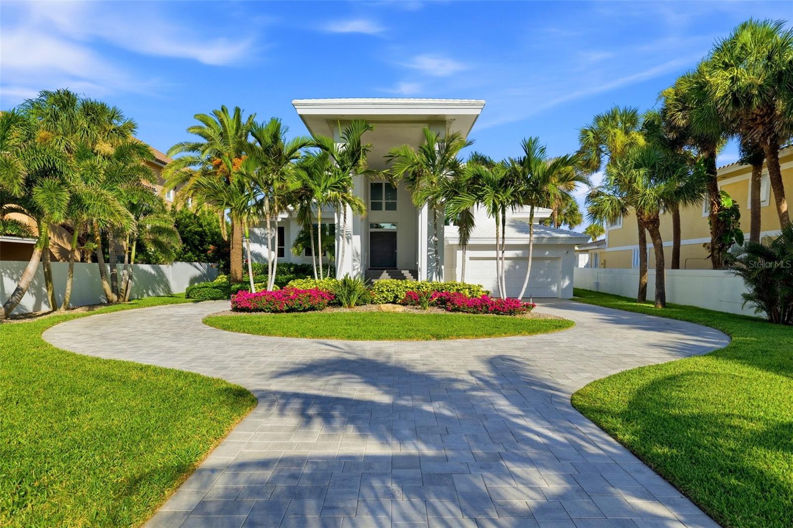 1480 Gulf Blvd Property Photo 3