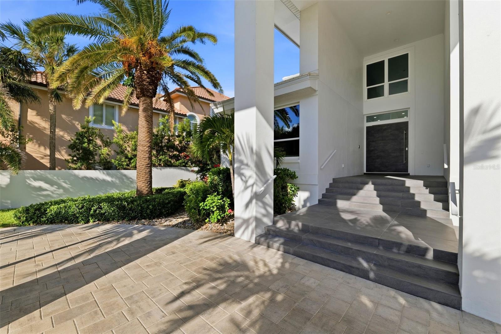 1480 Gulf Blvd Property Photo 7