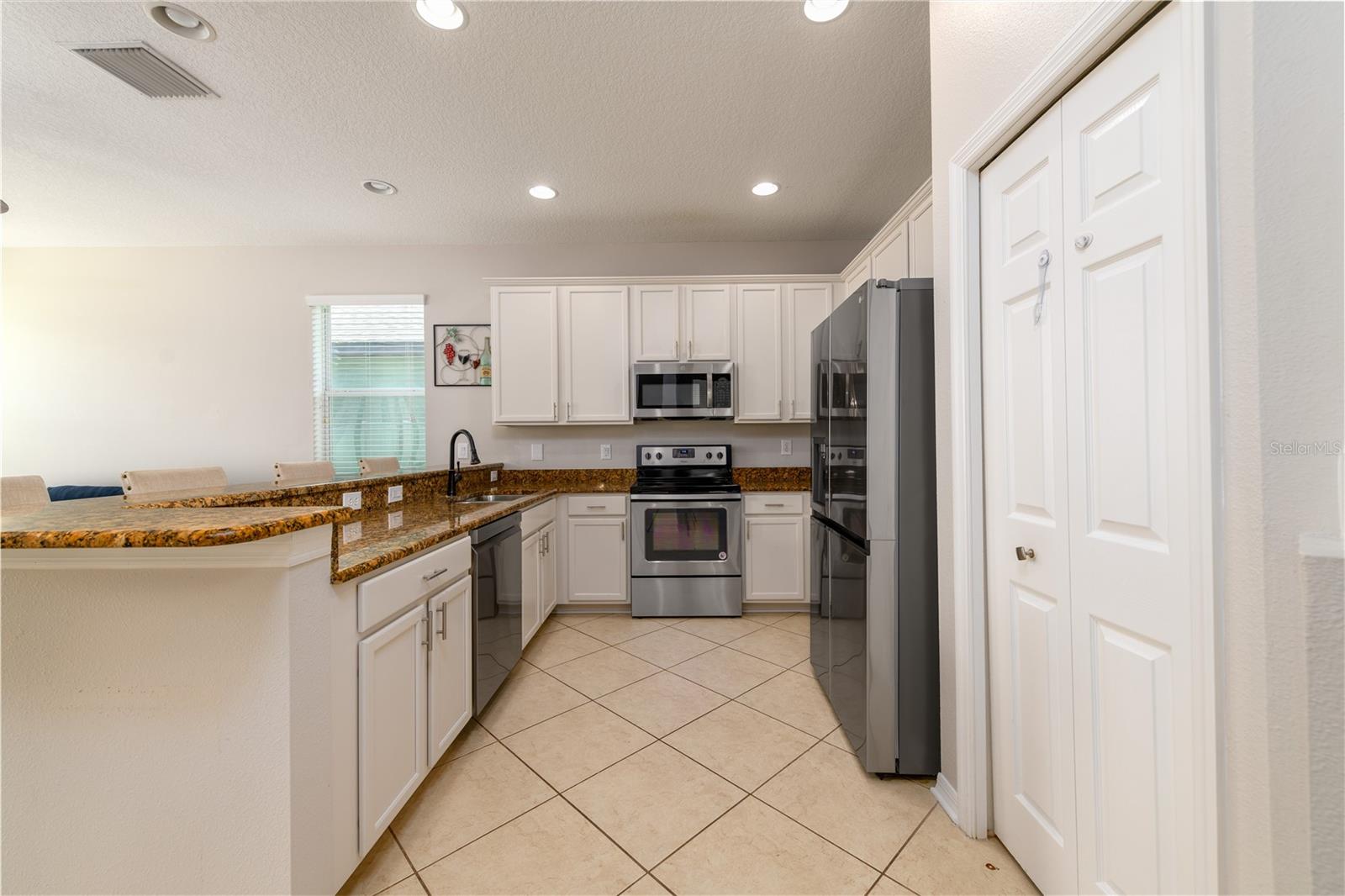 12833 Geneva Glade Dr Property Photo 13