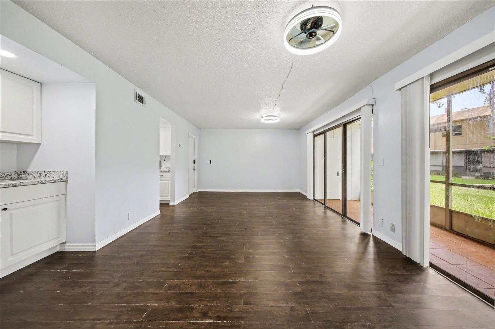 429 Sheoah Blvd #9 Property Photo 10