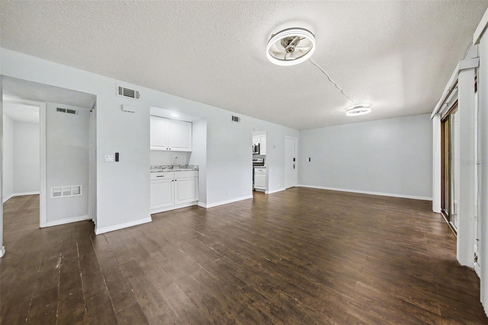 429 Sheoah Blvd #9 Property Photo 11
