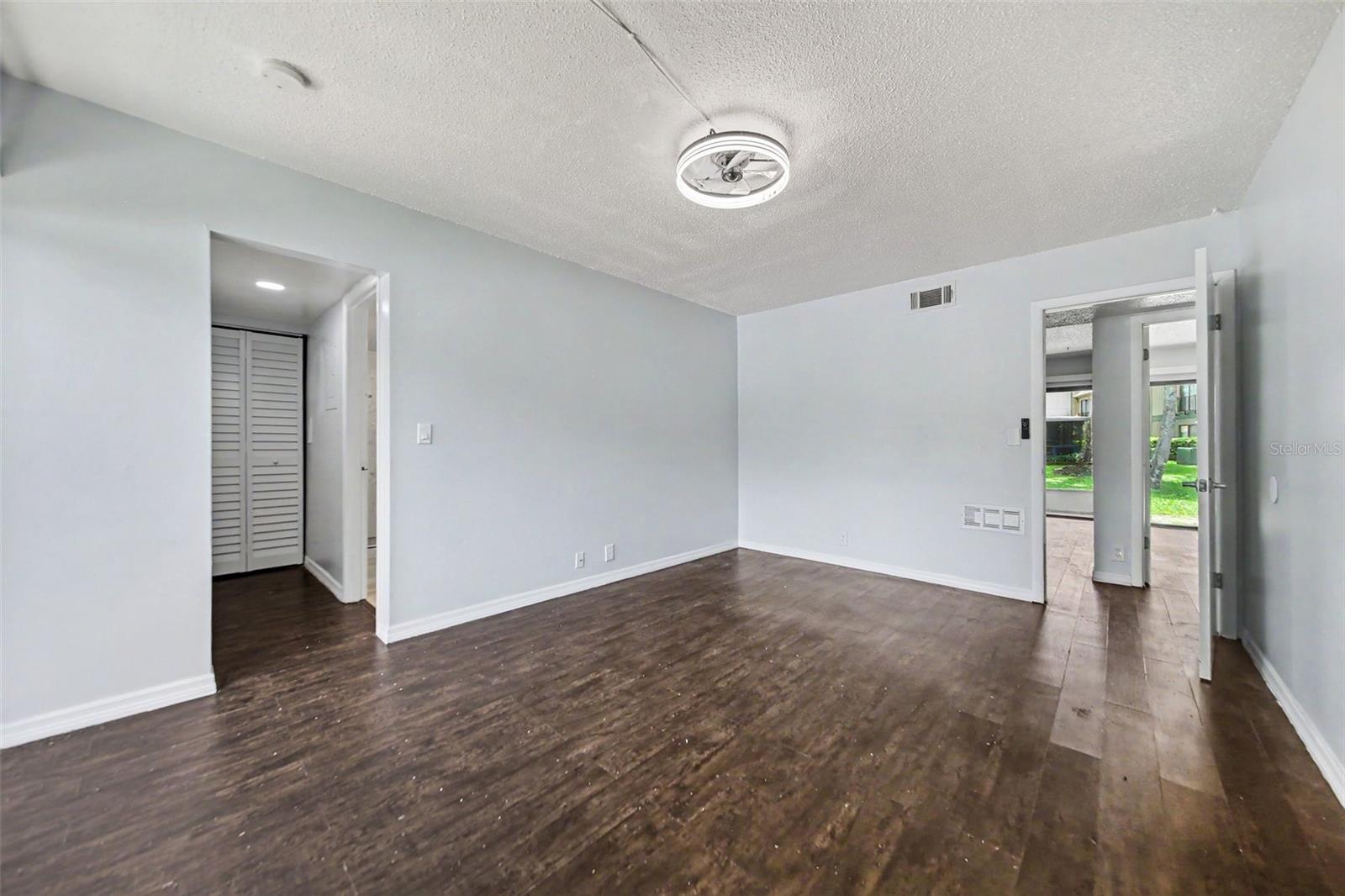 429 Sheoah Blvd #9 Property Photo 18