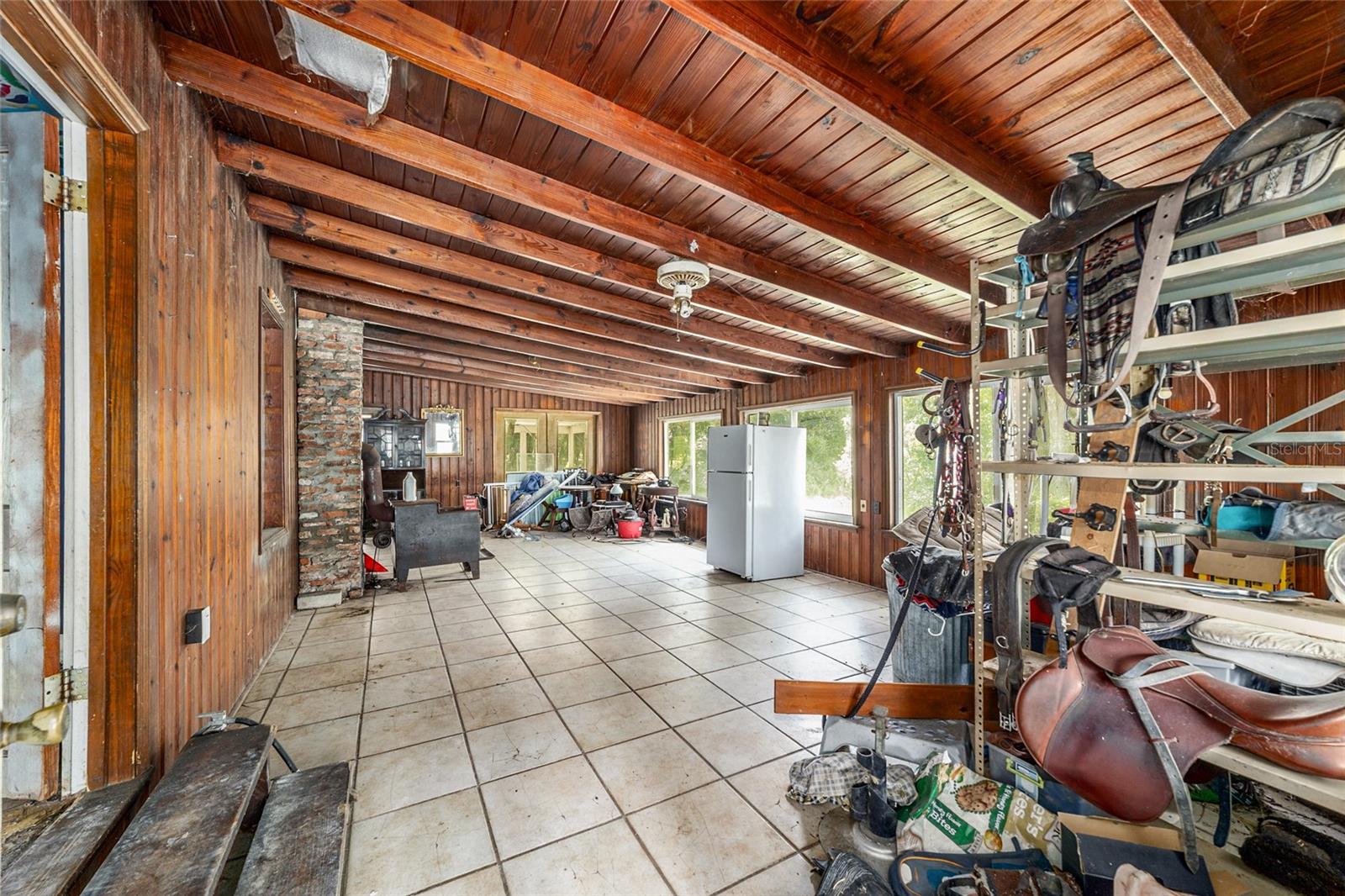 11768 N Gatlen Ave Property Photo 2