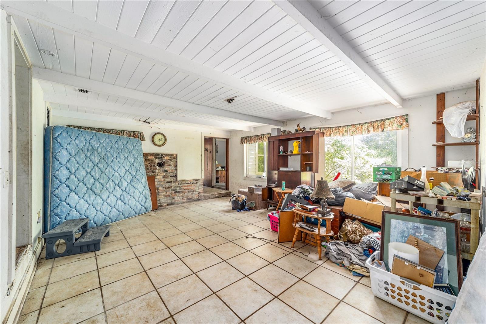 11768 N Gatlen Ave Property Photo 9