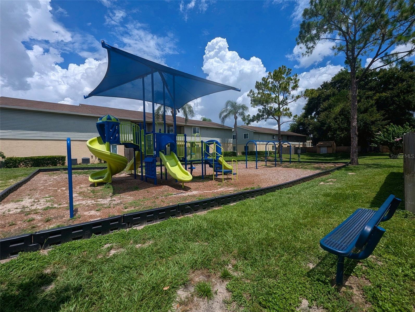 228 Thorn Tree Pl #228 Property Photo 4