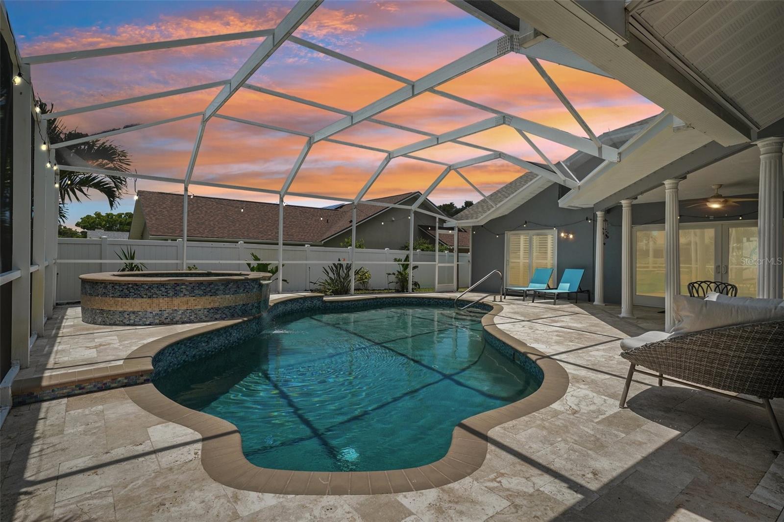 14426 Mark Dr Property Photo 2
