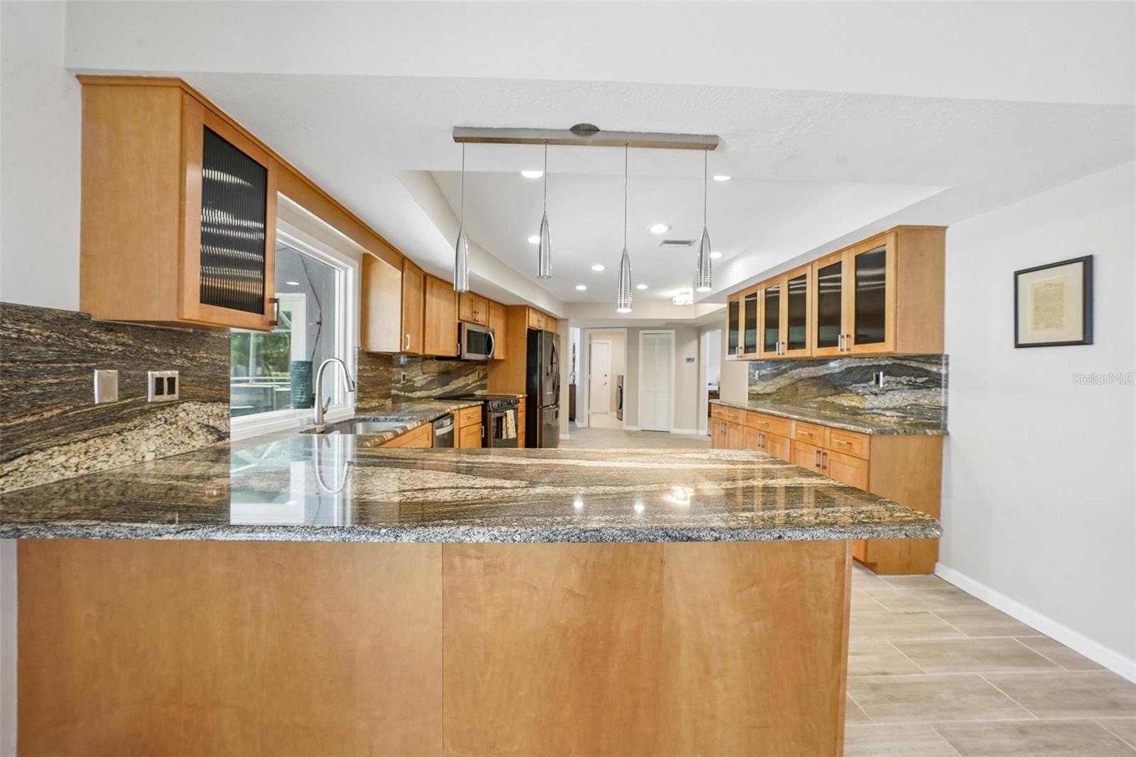 14426 Mark Dr Property Photo 8