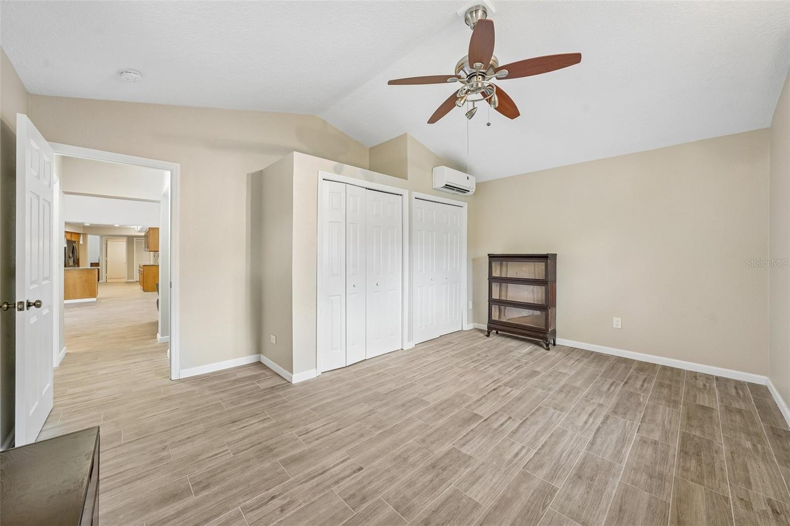 14426 Mark Dr Property Photo 15