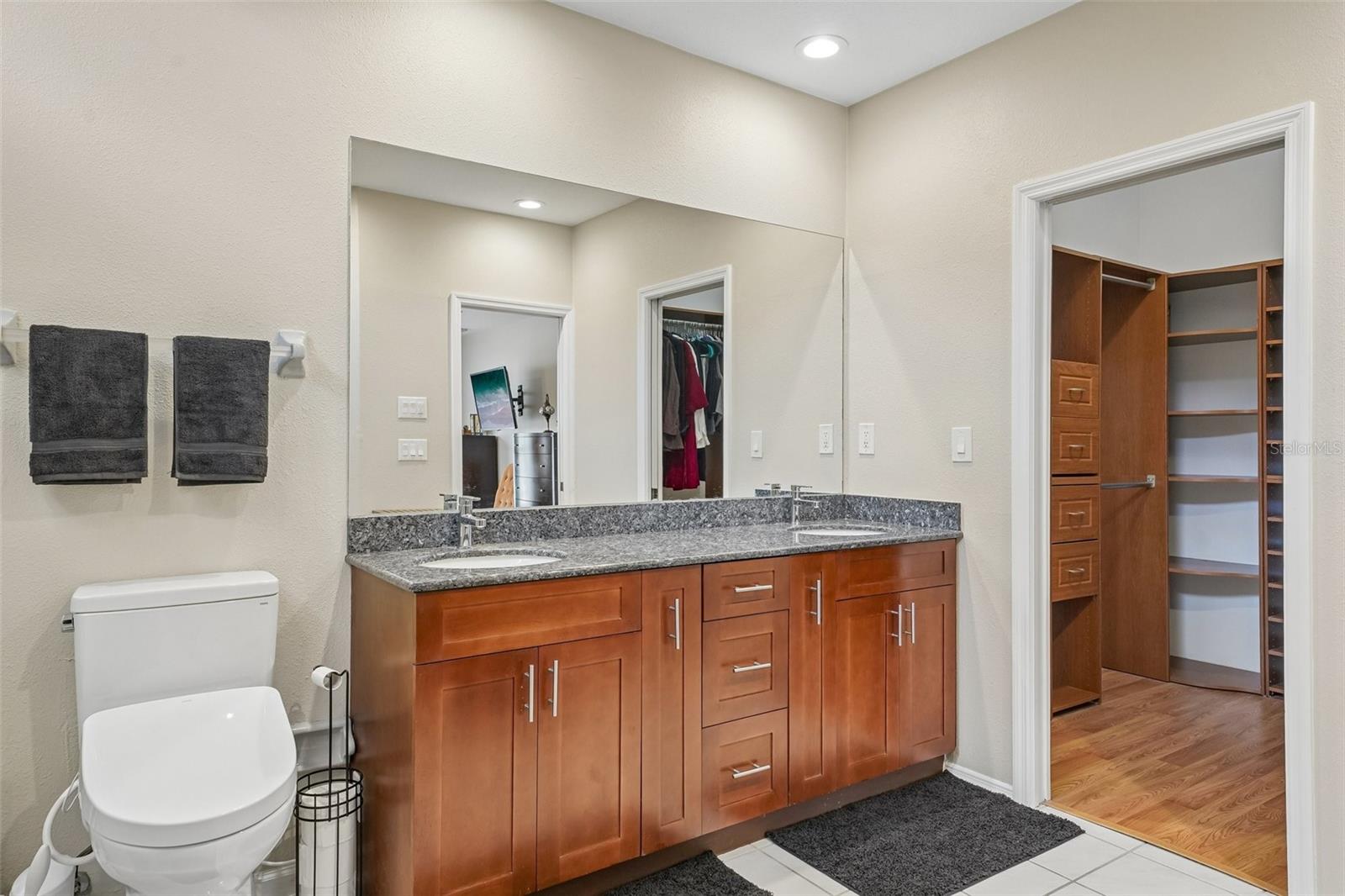 14426 Mark Dr Property Photo 23