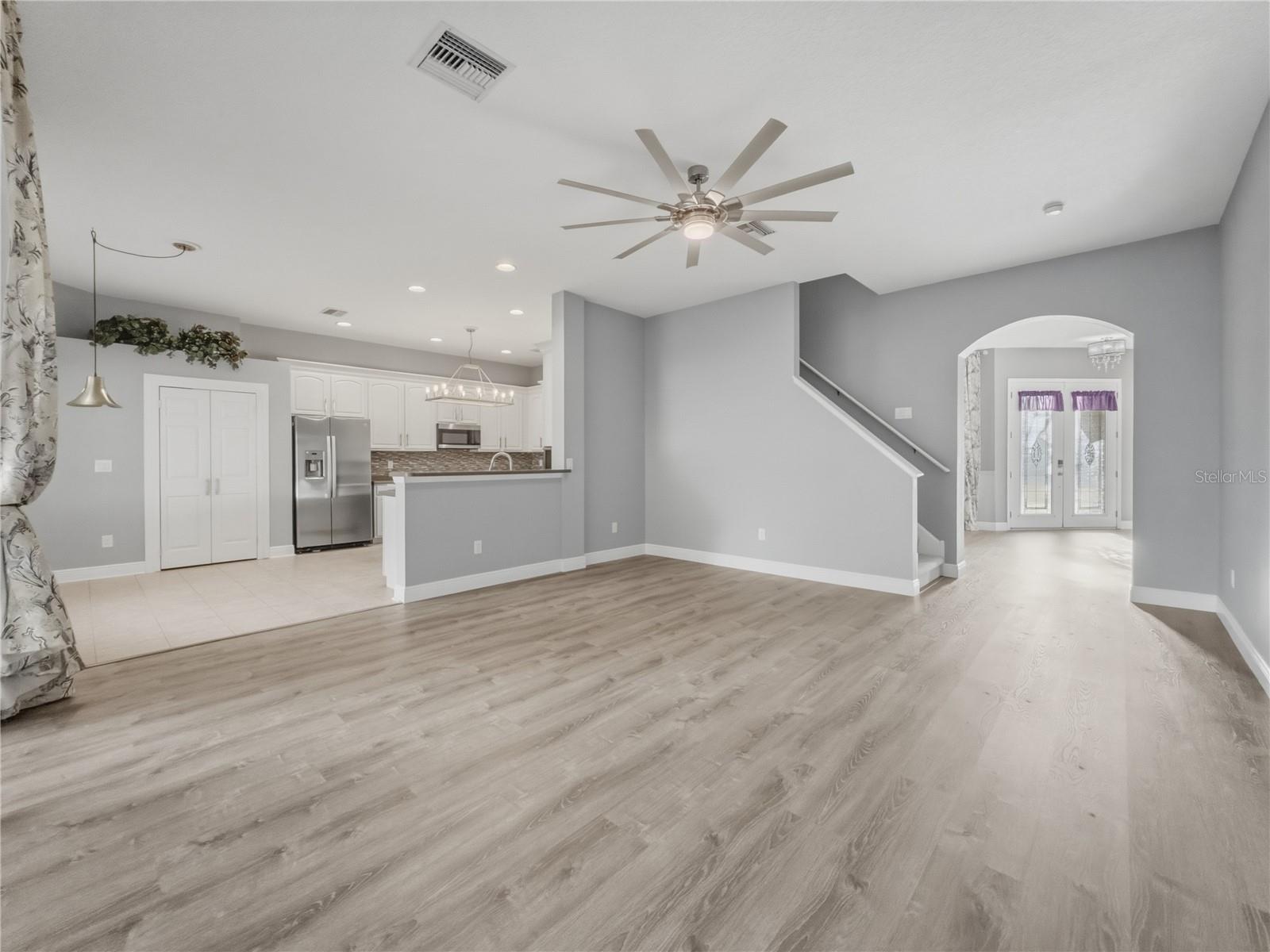 11530 Oyster Bay Cir Property Photo 7