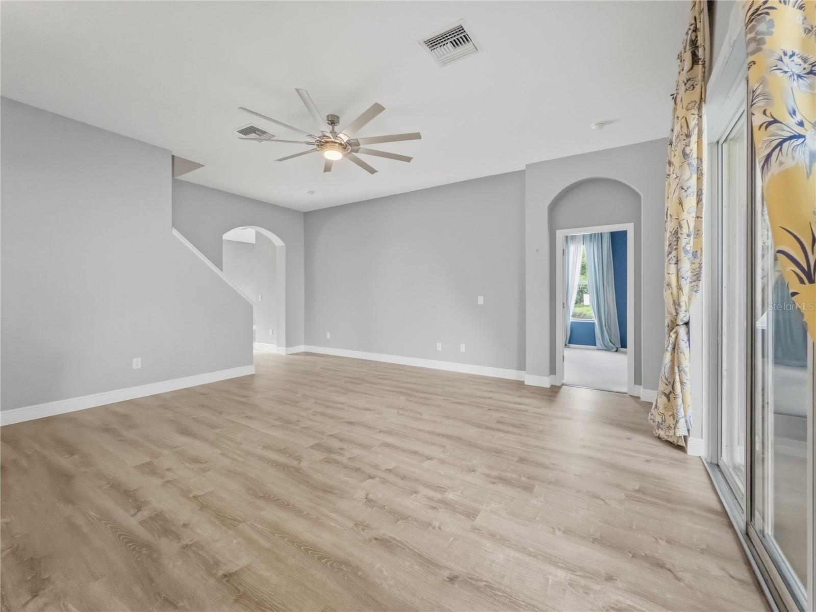 11530 Oyster Bay Cir Property Photo 9