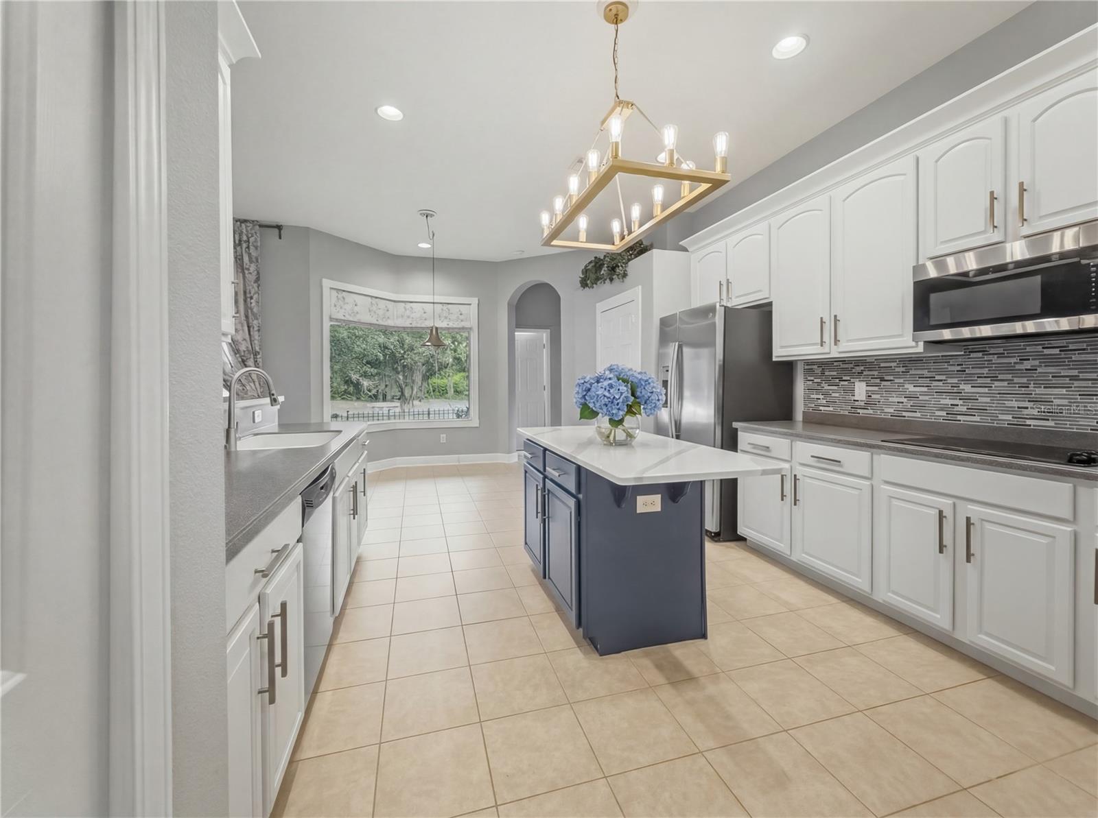 11530 Oyster Bay Cir Property Photo 10
