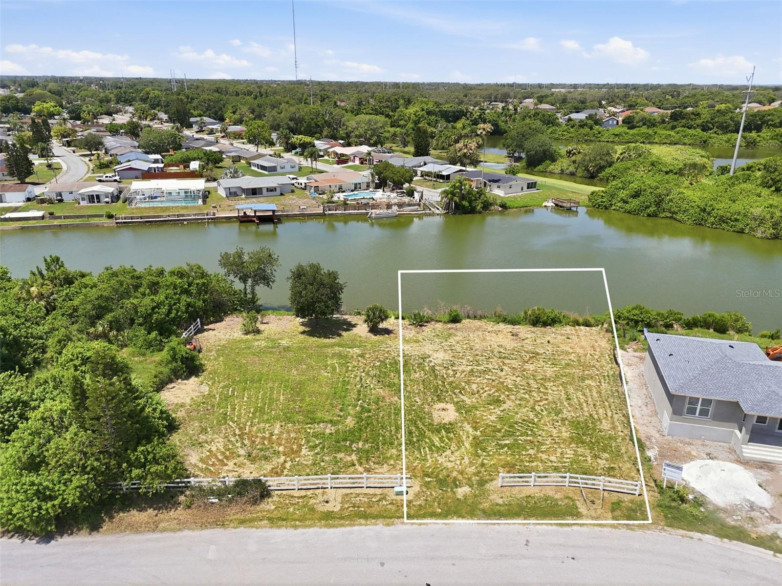 1504 Jackson Dr Property Photo 1