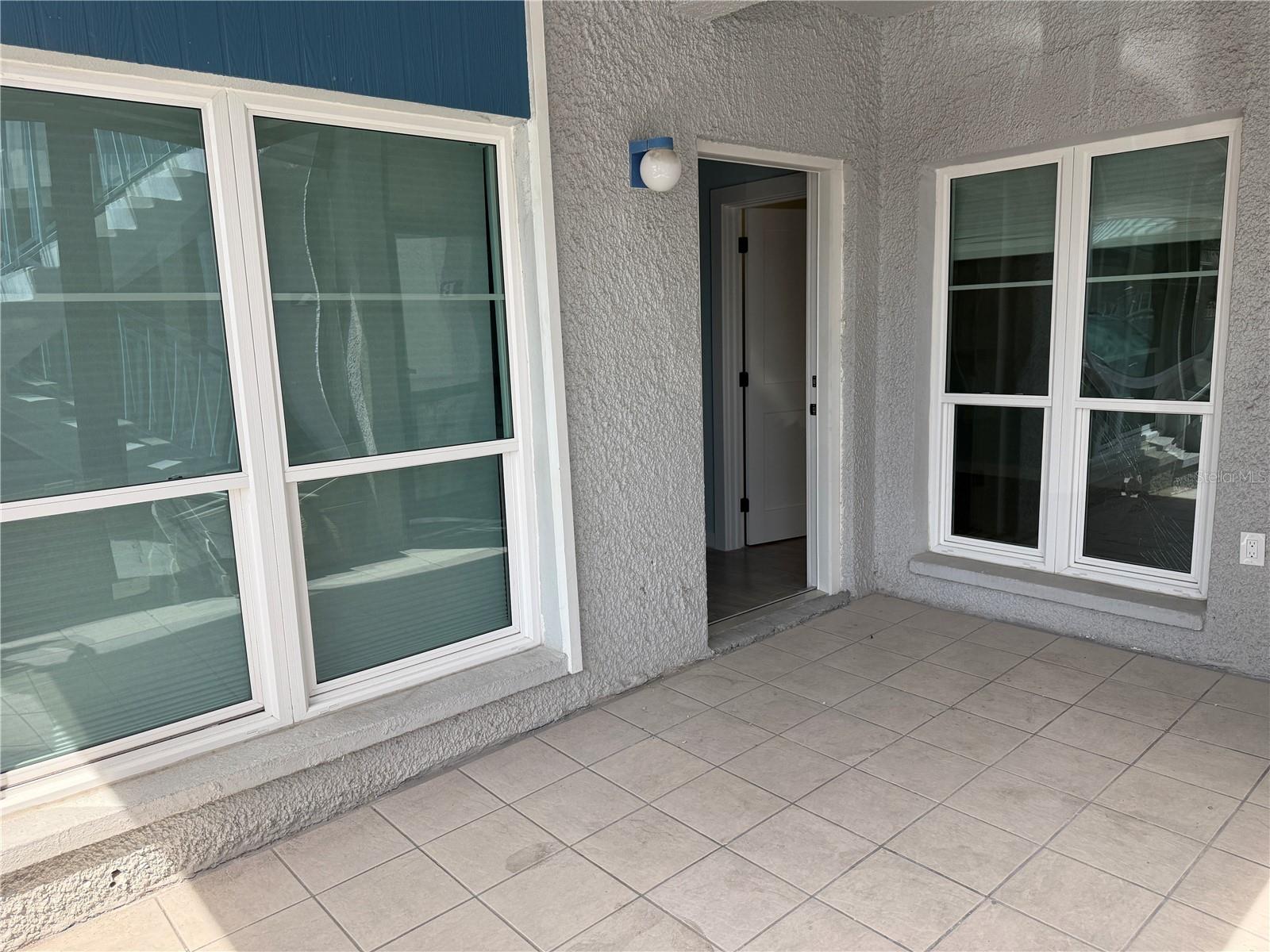 171 MEDALLION BLVD #B Property Photo 1