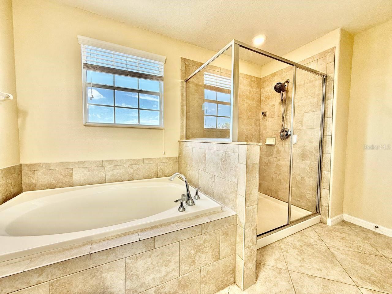 12404 Ballentrae Forest Dr Property Photo 26