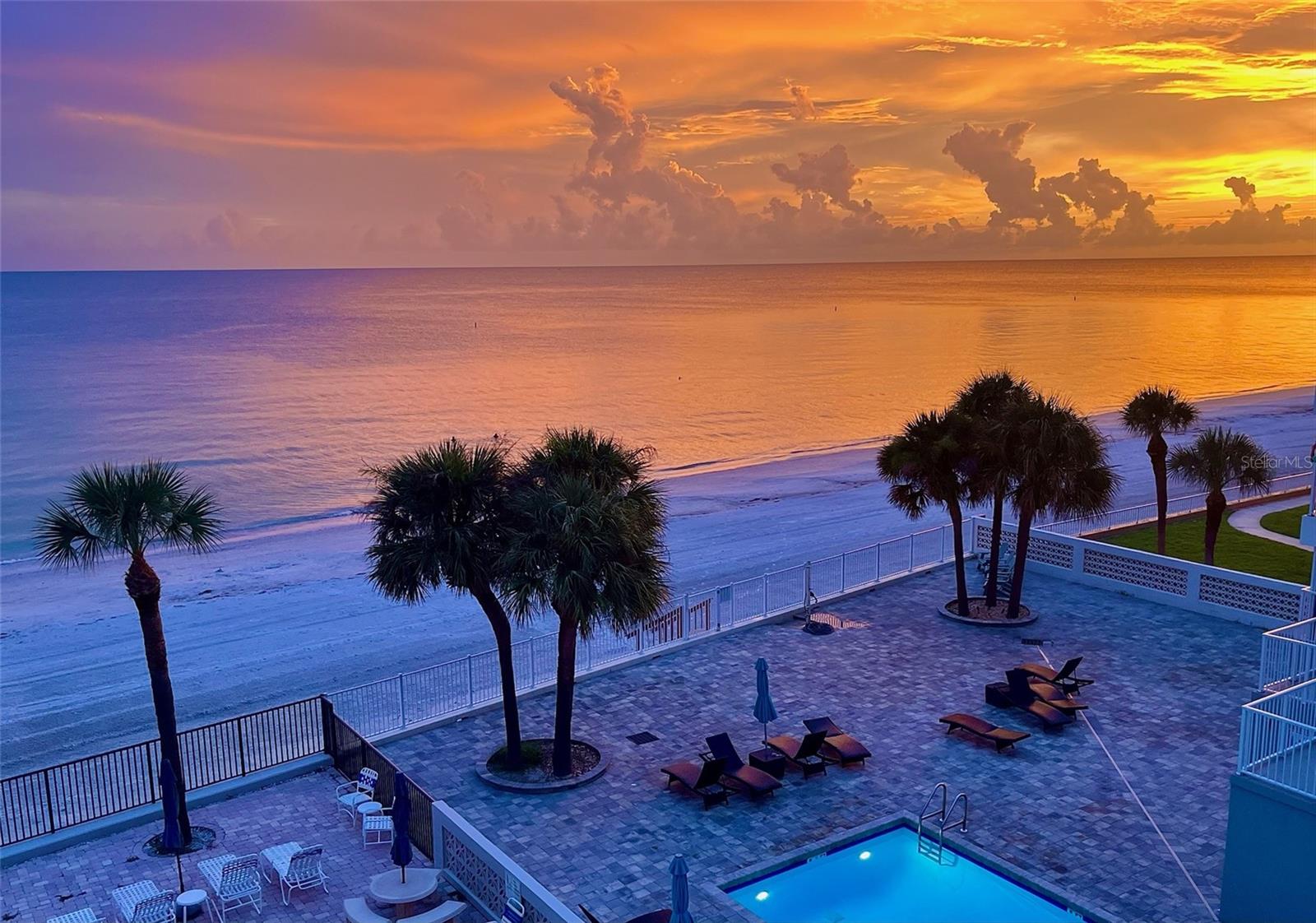16330 GULF BLVD #306