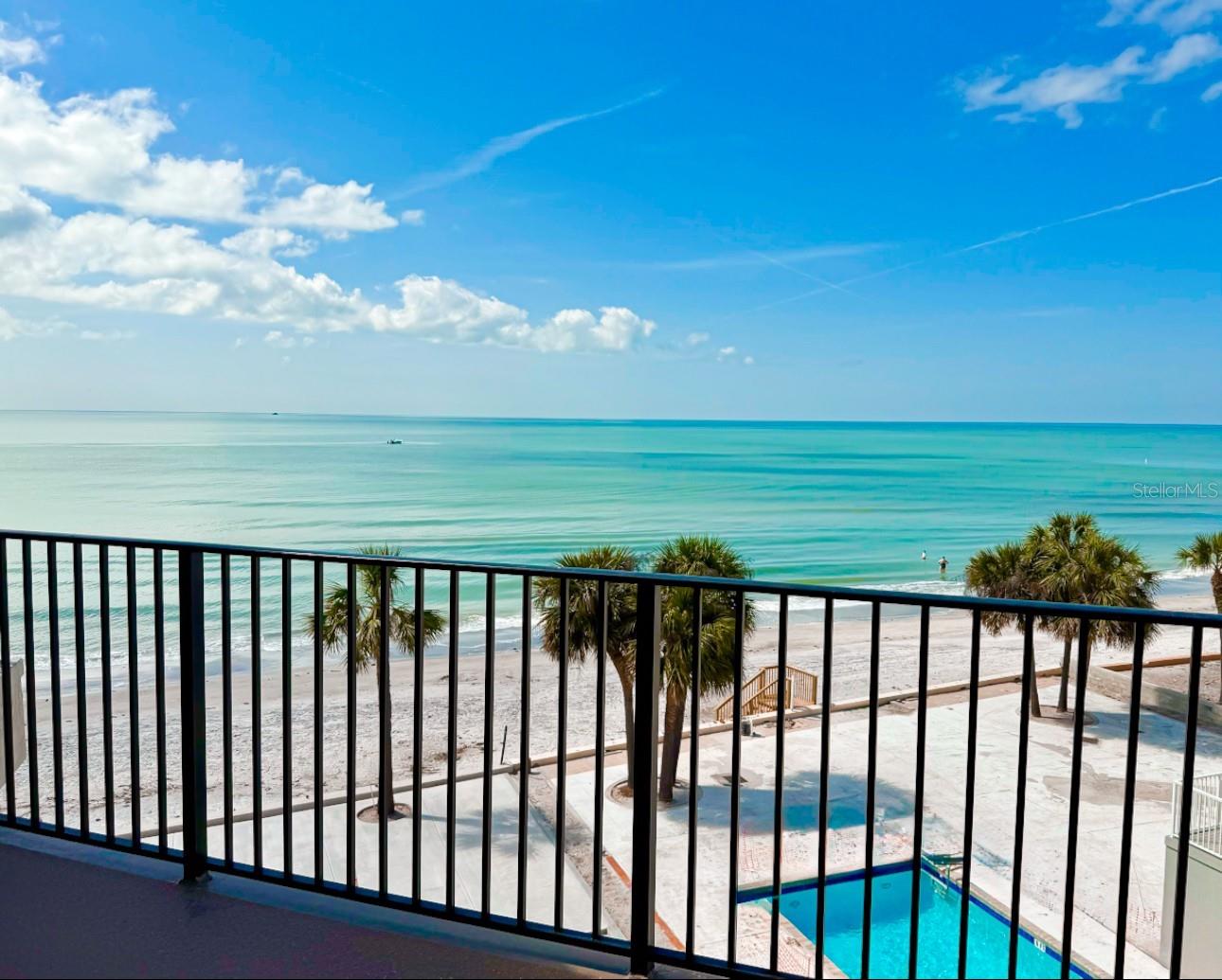 16330 Gulf Blvd #306 Property Photo 4
