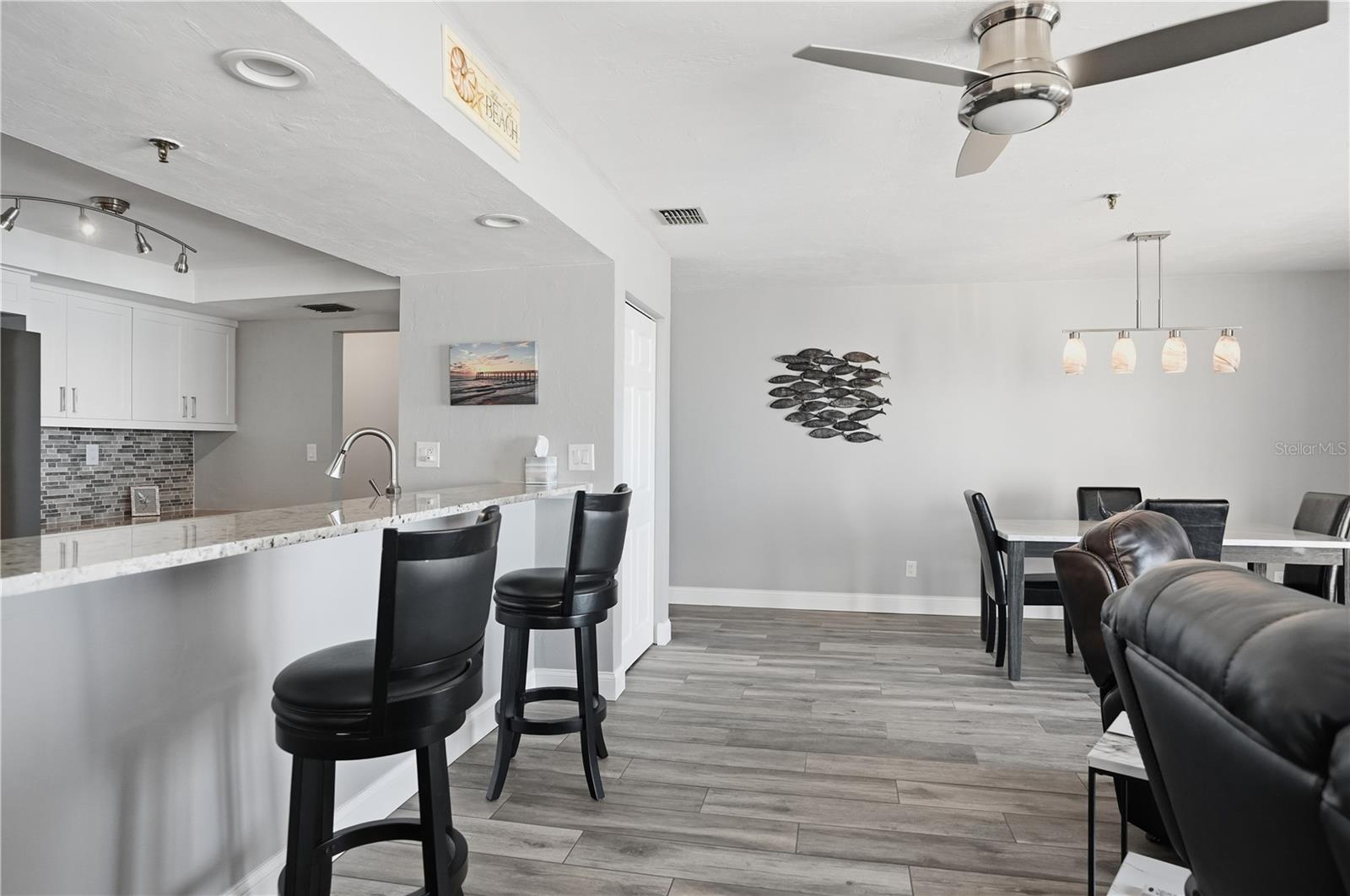 16330 Gulf Blvd #306 Property Photo 8