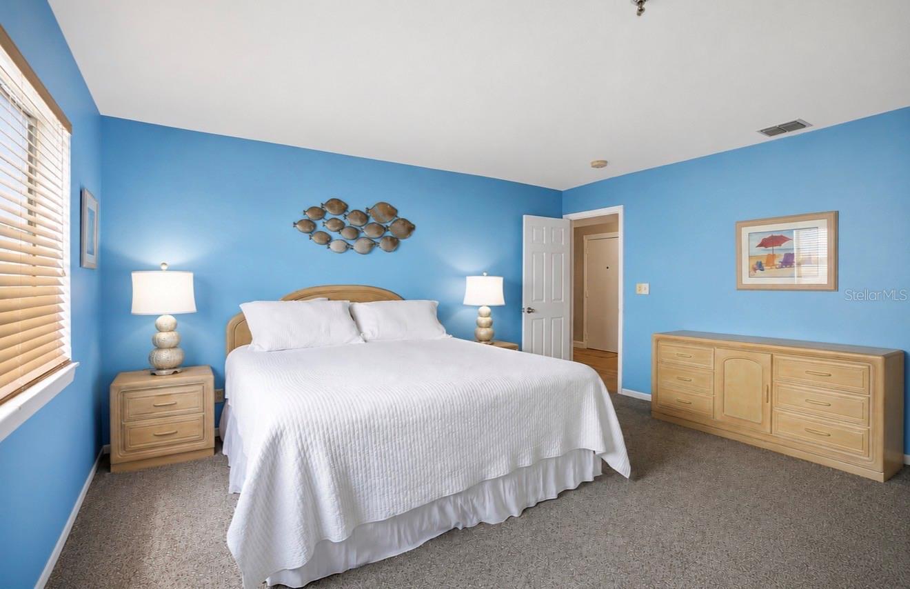 16330 Gulf Blvd #306 Property Photo 19