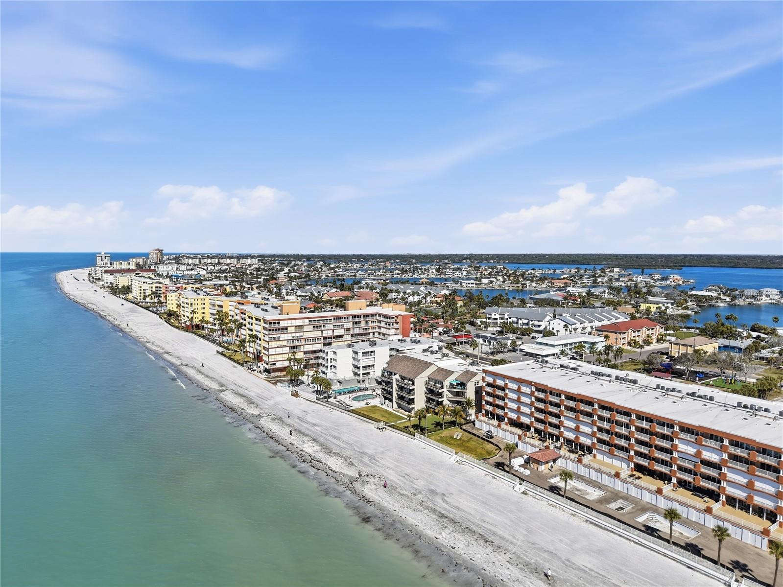 16330 Gulf Blvd #306 Property Photo 38
