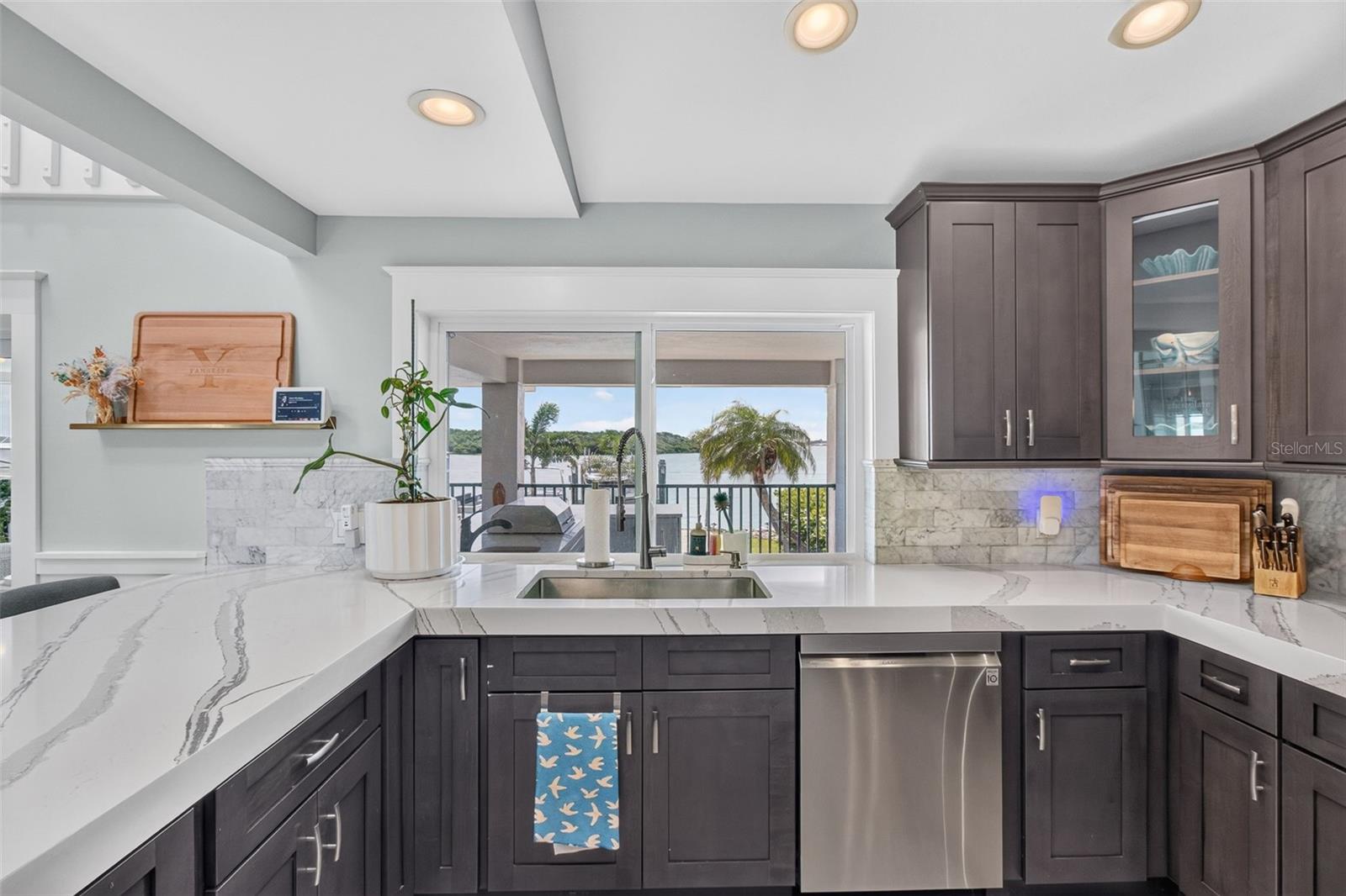 503 Johns Pass Ave Property Photo 15
